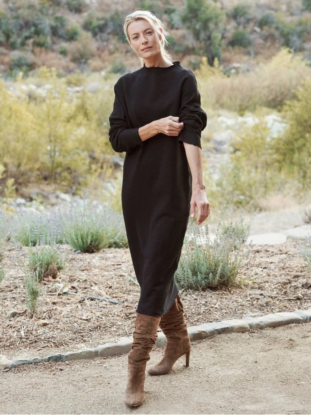 Frank & Eileen Isabelle Funnel Neck Fleece Sweater Midi Dress Black Small